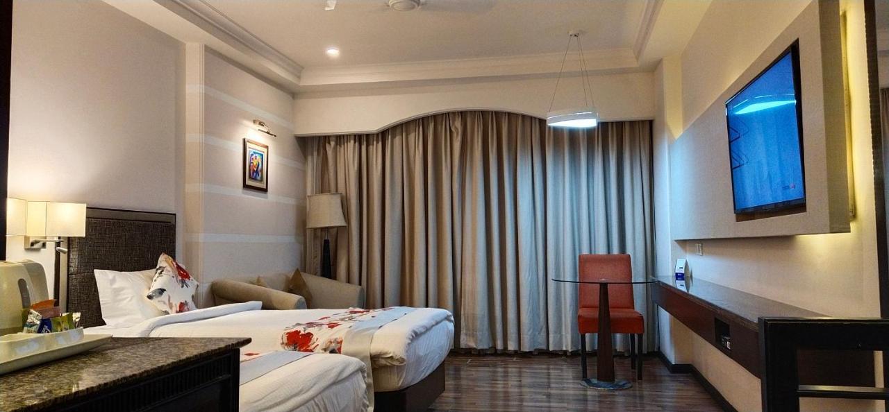 Inn Riviera جامو المظهر الخارجي الصورة